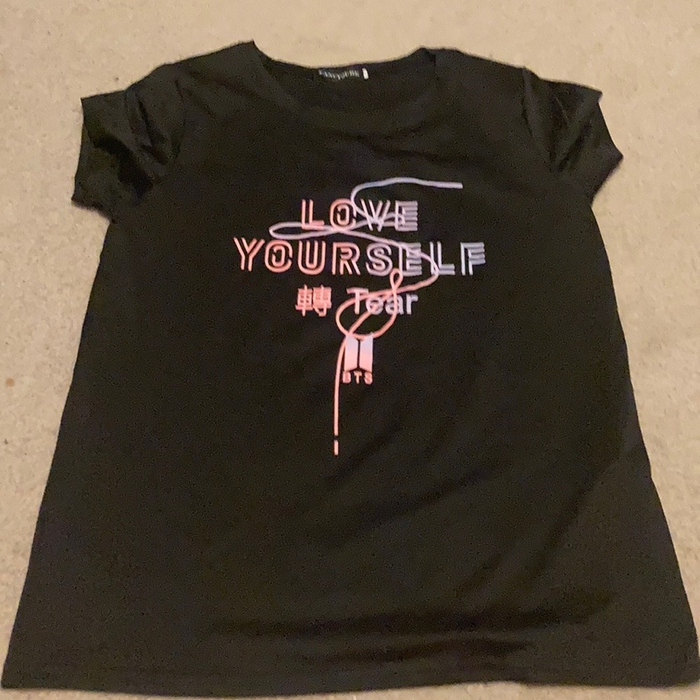 BTS LOVE YOURSELF TEAR SHIRT